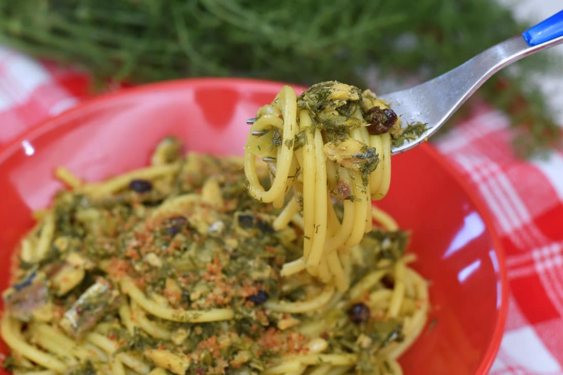 Pasta con le sarde alla palermitana ricetta originale Tuorlo Rosso